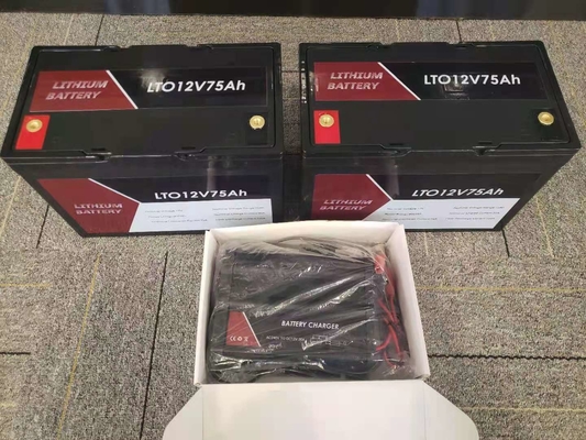 LTO 12V 75Ah Pack de batterie portable au lithium titanate avec BMS Pour RV / Caravane / bateau