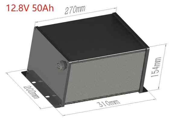 640Wh batterie solaire de lampe de rue 12V 50Ah LiFePO4 batterie intégrée BMS et MPPT
